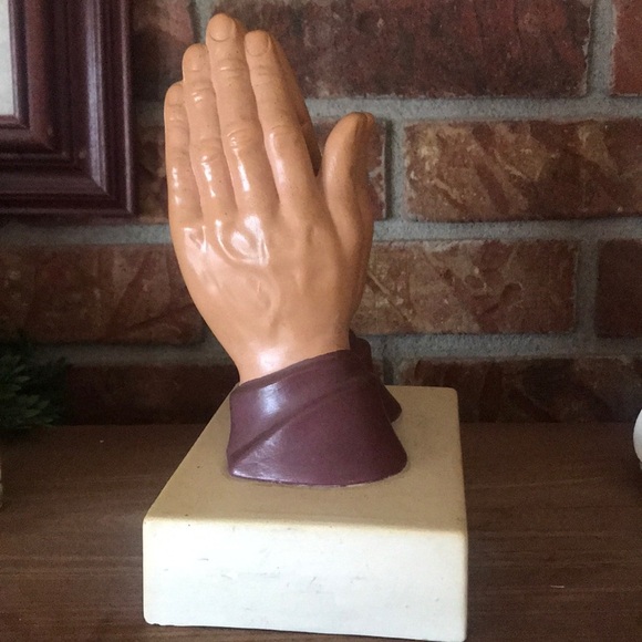Rare Vintage 1960s Vatican Praying Hands Sculpture - Picture 4 of 6